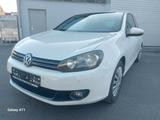 Volkswagen Golf 1.8 TSI Comfortline Aktionsmodell*Tüv 05/27 - Volkswagen Golf: Aktionsmodell