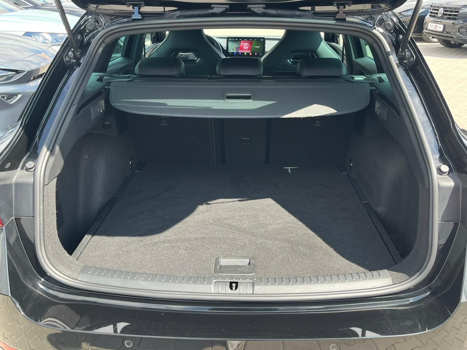 Fahrzeugabbildung CUPRA Leon 1.5 TSI LED*NAVI*APP*SHZ*KAMERA*ACC*MEMORY