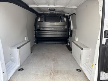 Fotografie 2 des Opel Vivaro 2.0 BlueHDi 180 Lang S&S EAT8