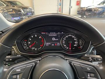 Audi A4 Avant sport *TEMPOMAT*XENON-PLUS*SZHZ*NOTRUF*