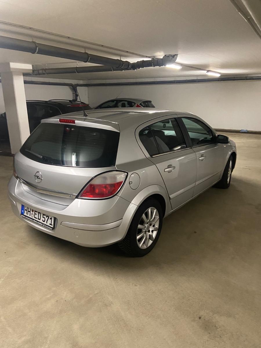 Opel Astra 2004 — photo 6