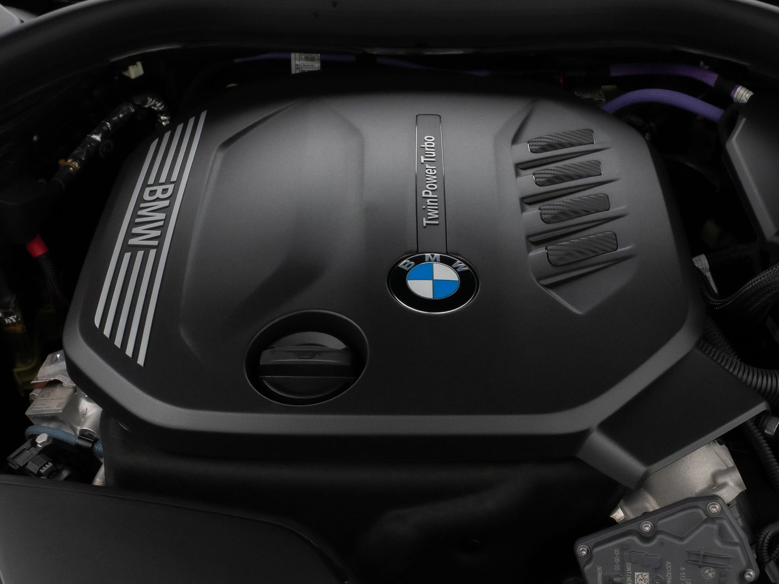 Fahrzeugabbildung BMW 520d Luxury Line Kamera DAB 4xKlima AHK Sport