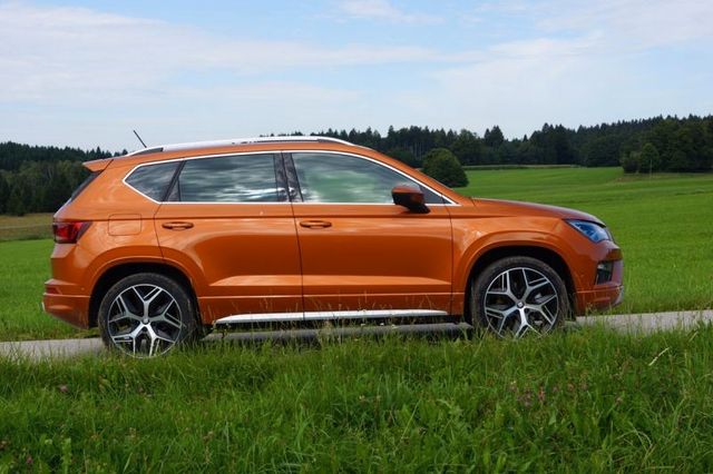 SEAT Ateca 2.0 TDI 140kW 4Drive DSG FR Vollausstattun