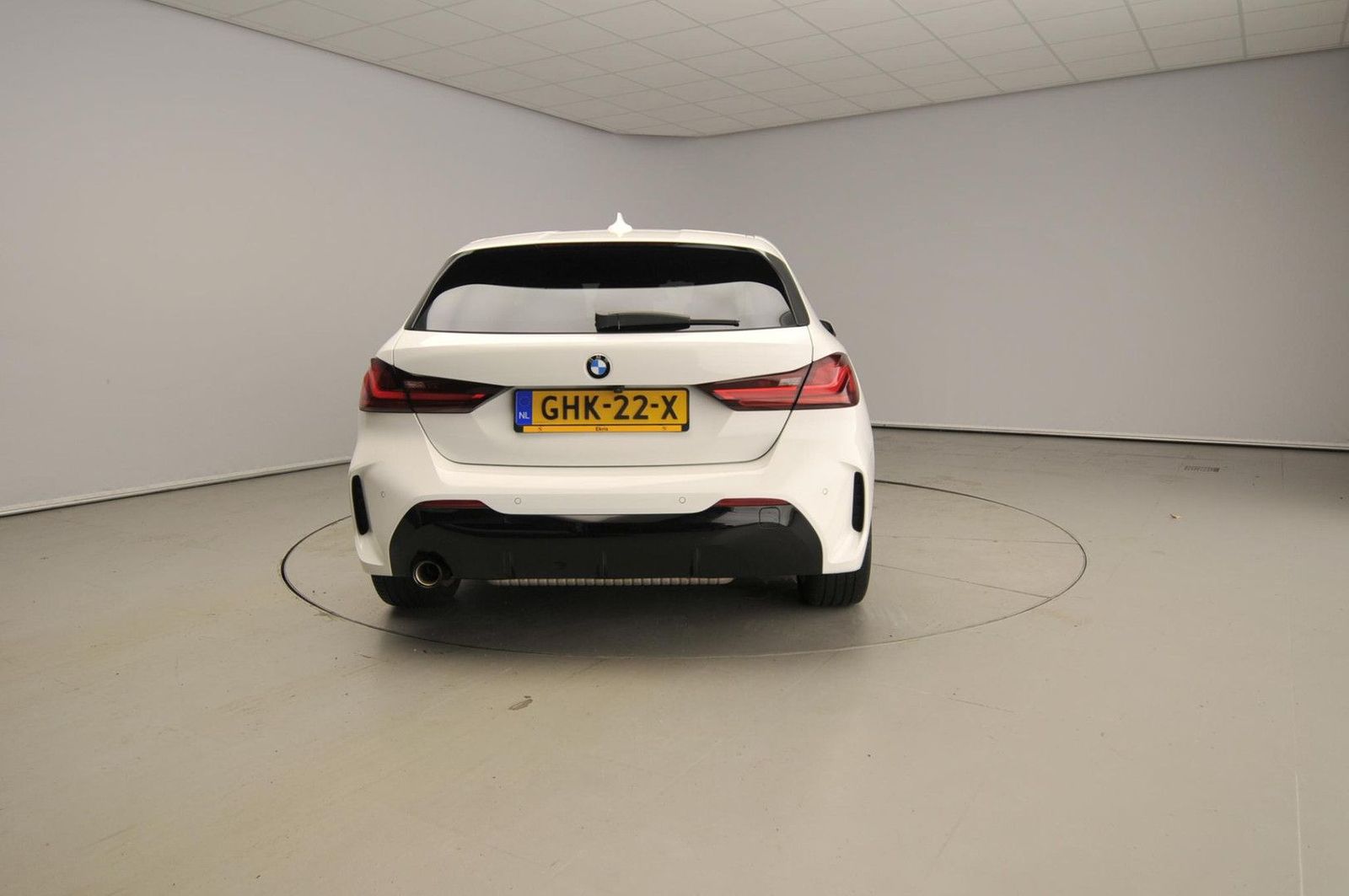 BMW 118 1 Serie 5-türig 118i | M-Sportpakket | LED | imagem 3