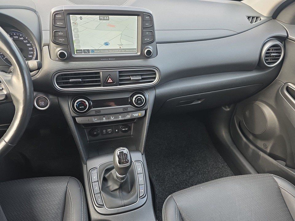 Fahrzeugabbildung Hyundai KONA 1,0 MT Premium Navi