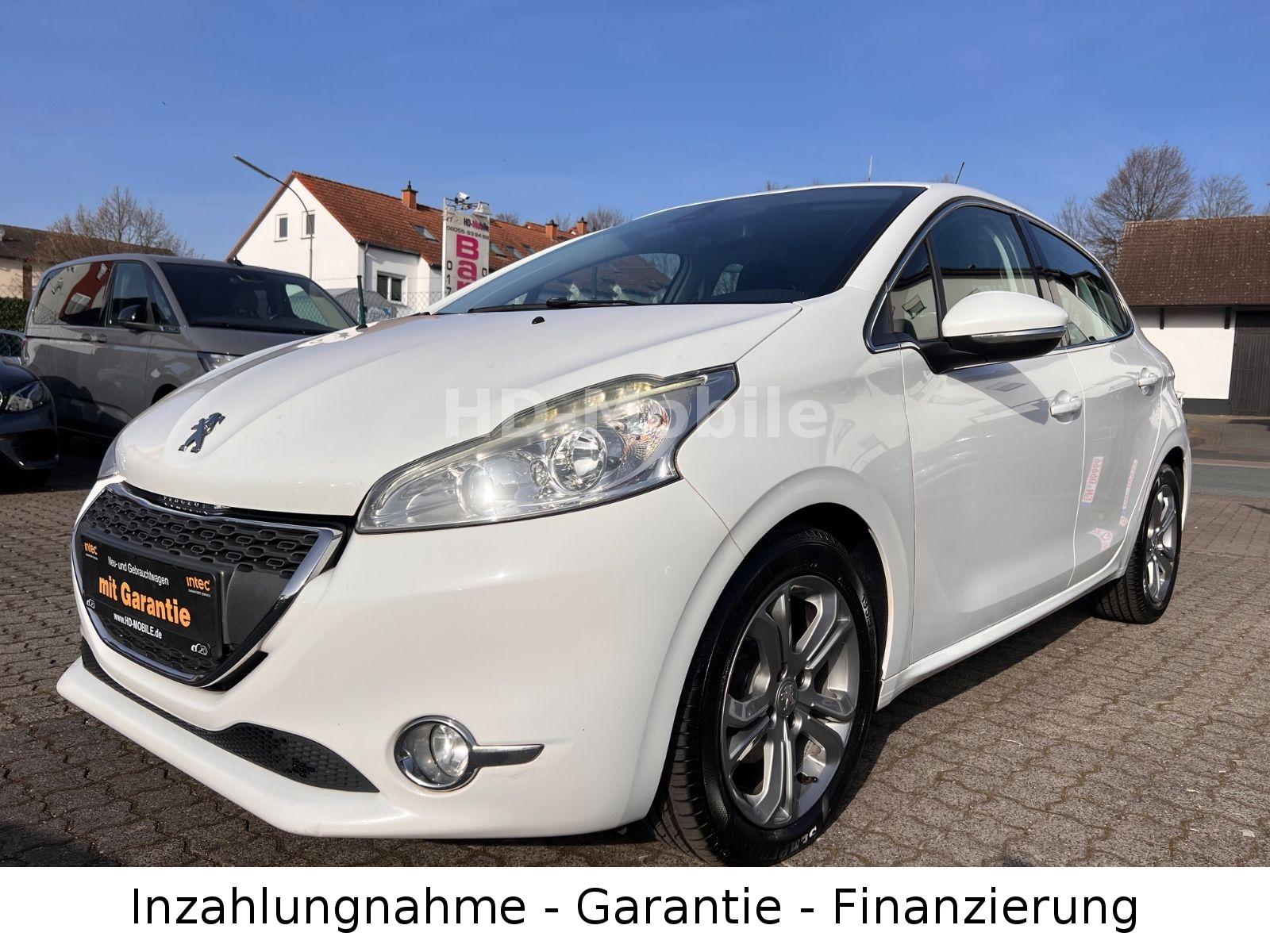 Peugeot 208 Allure, 1. Hand, Scheckheft, Klima, PDC, SHZ