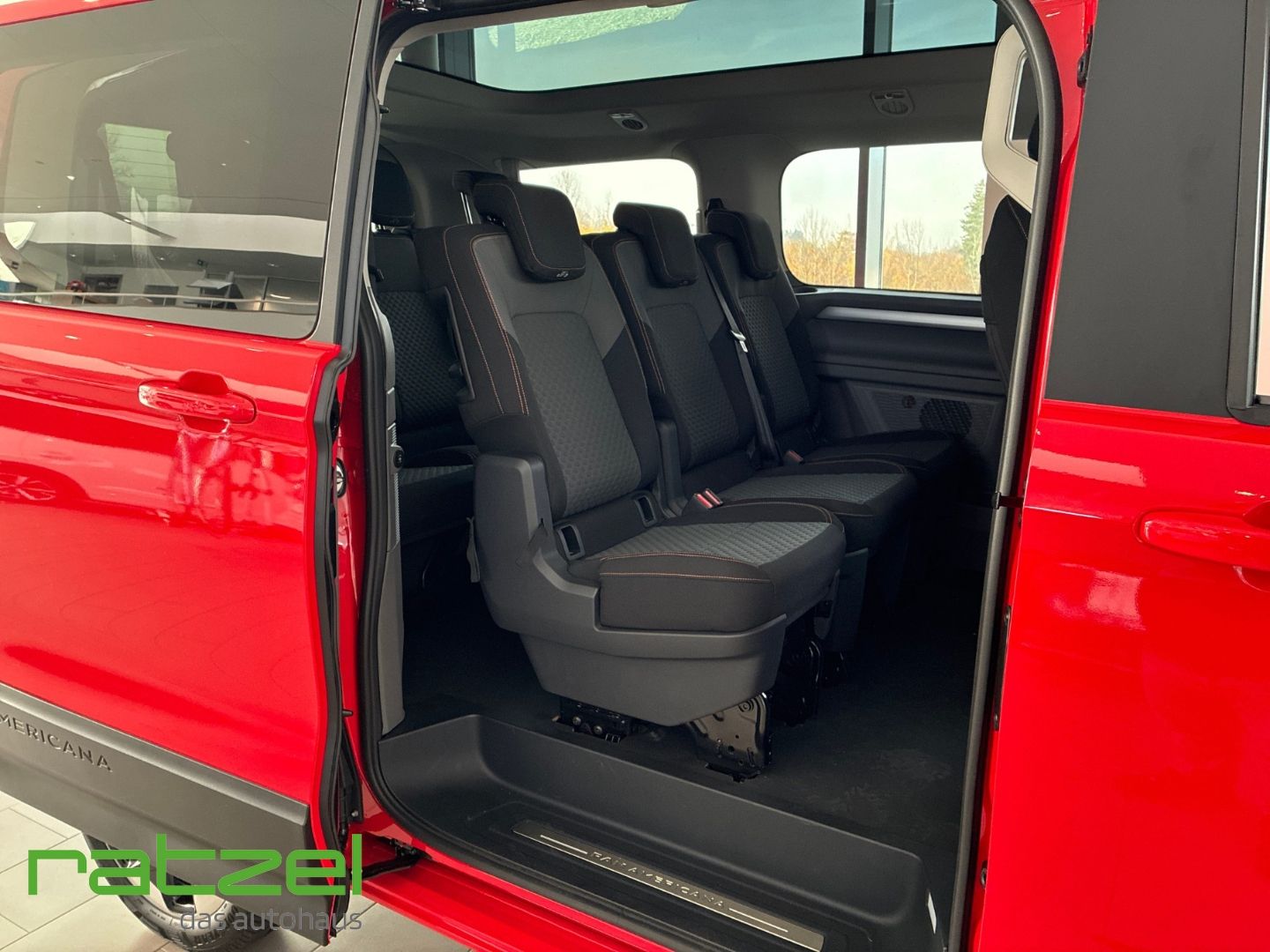 Fahrzeugabbildung Volkswagen Caravelle PanAmericana 4MO KR StandHZG AHK+Pano