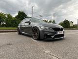 BMW M3 F80 DKG - BMW M3: Grau