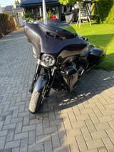 Harley-Davidson CVO Street Glide - CHOPPER VON 81 BIS 125 CCM