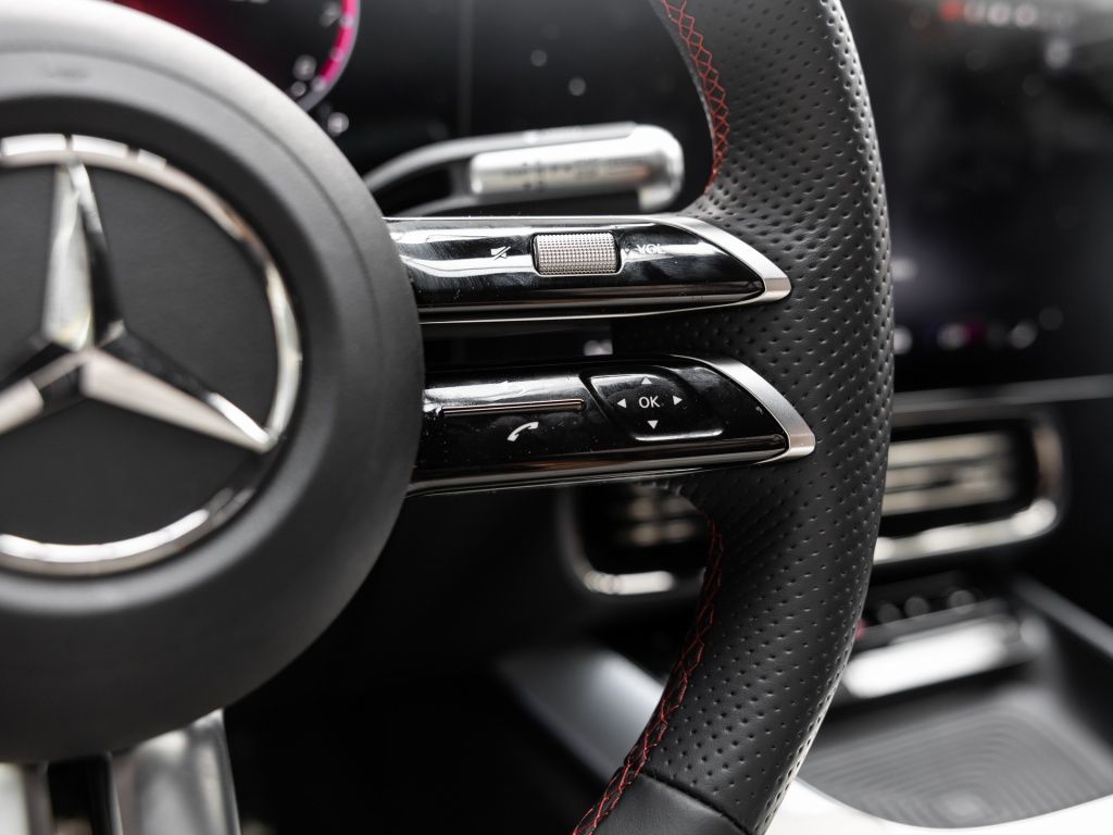 Mercedes-Benz CLA 200 AMG NIGHT PREMIUM MEMO MULTI 360 DISTR foto 18