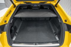 Urus 4.0 V8 SE YELLOW/BLACK YELLOW PANO B&amp;O