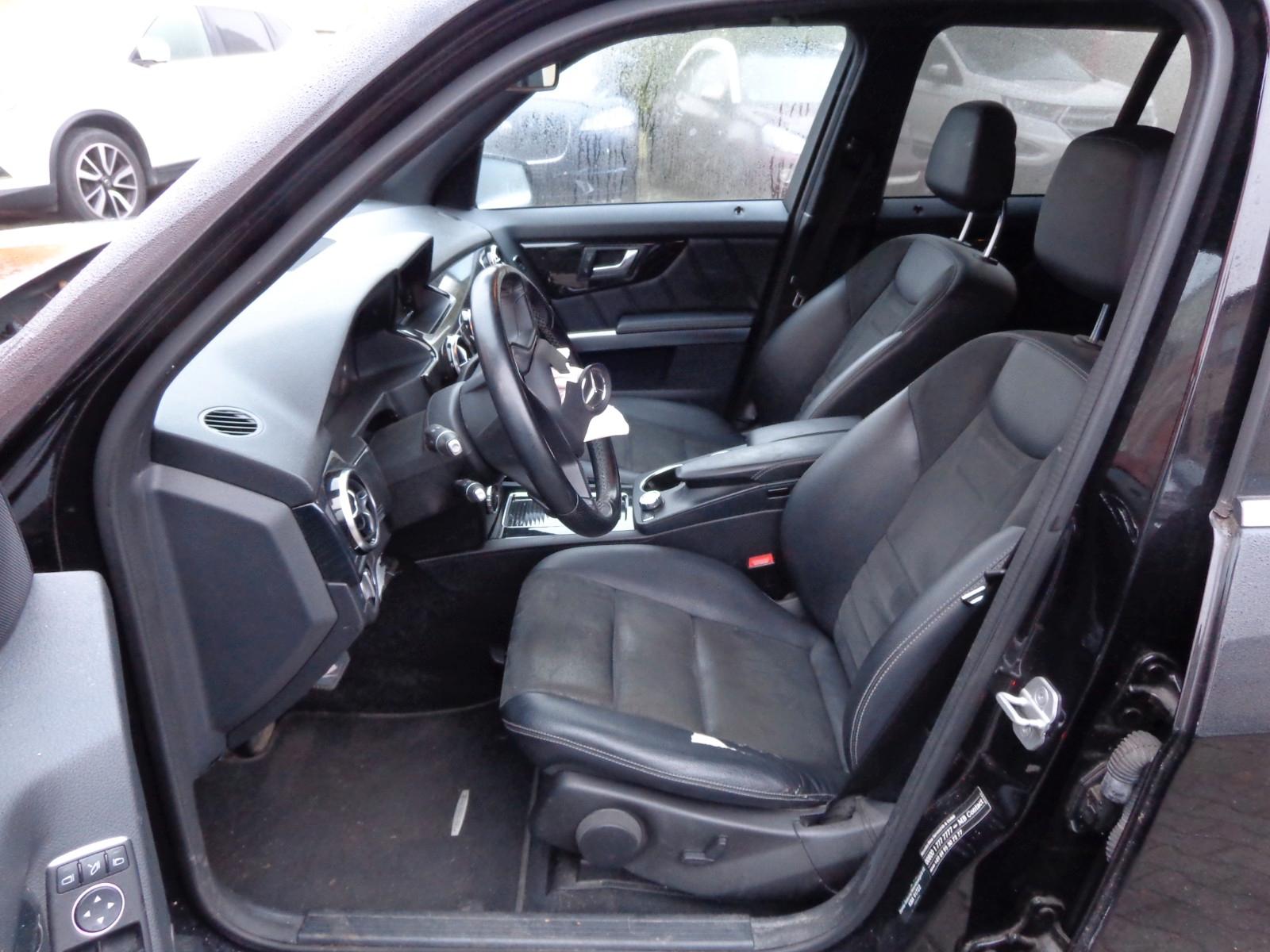 Mercedes-Benz GLK220 2013 — photo 10
