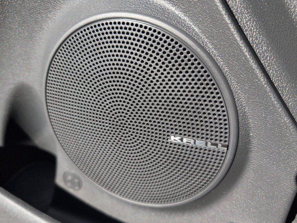 Fahrzeugabbildung Hyundai KONA EV 64kWh 484KM-RANGE PLUS-P GARANTIE10/28++