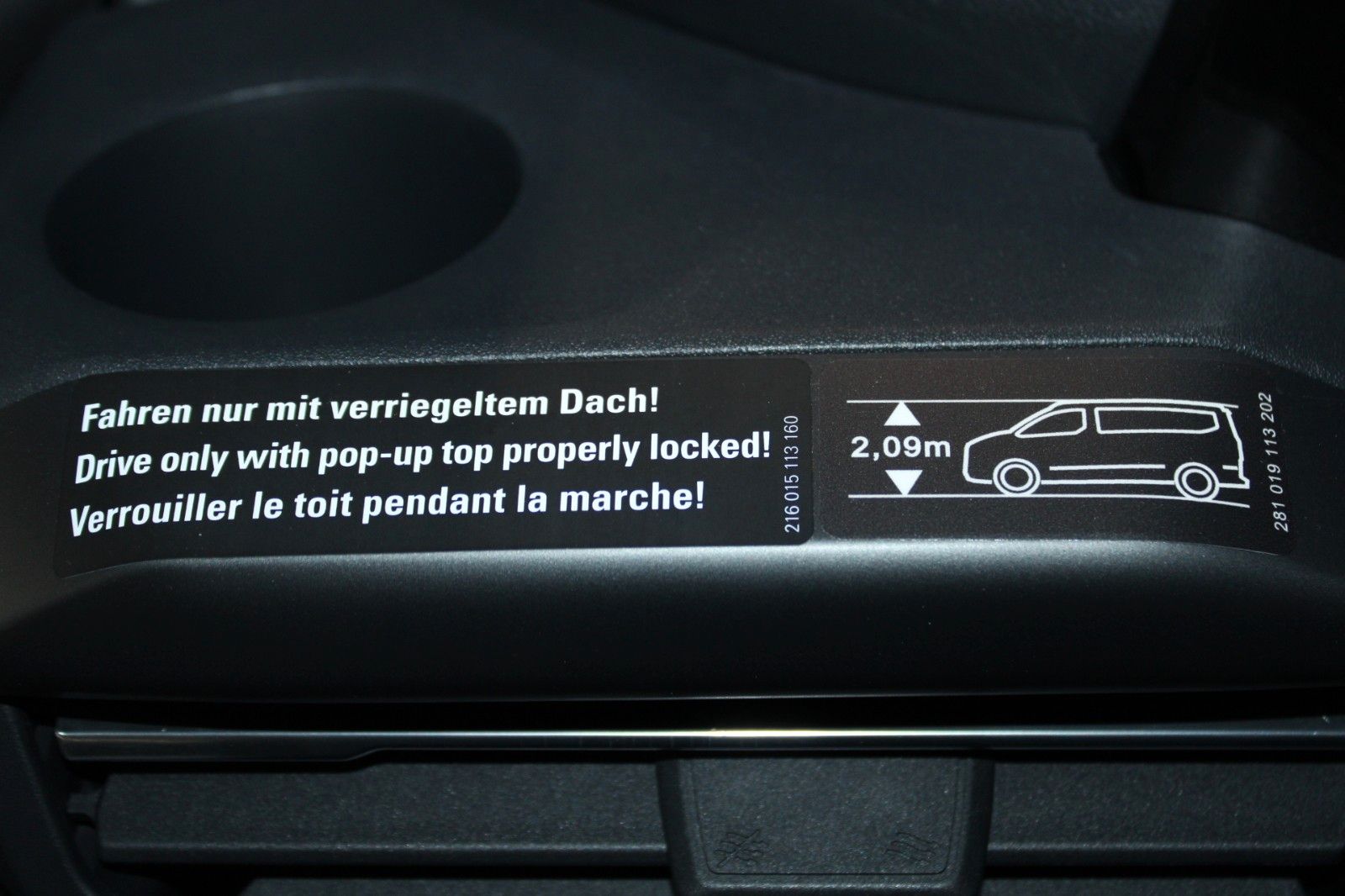 Fahrzeugabbildung Ford NUGGET L1 Titanium MARKISE + Aufstelldach SOFORT