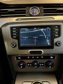 Volkswagen Passat Variant - 7