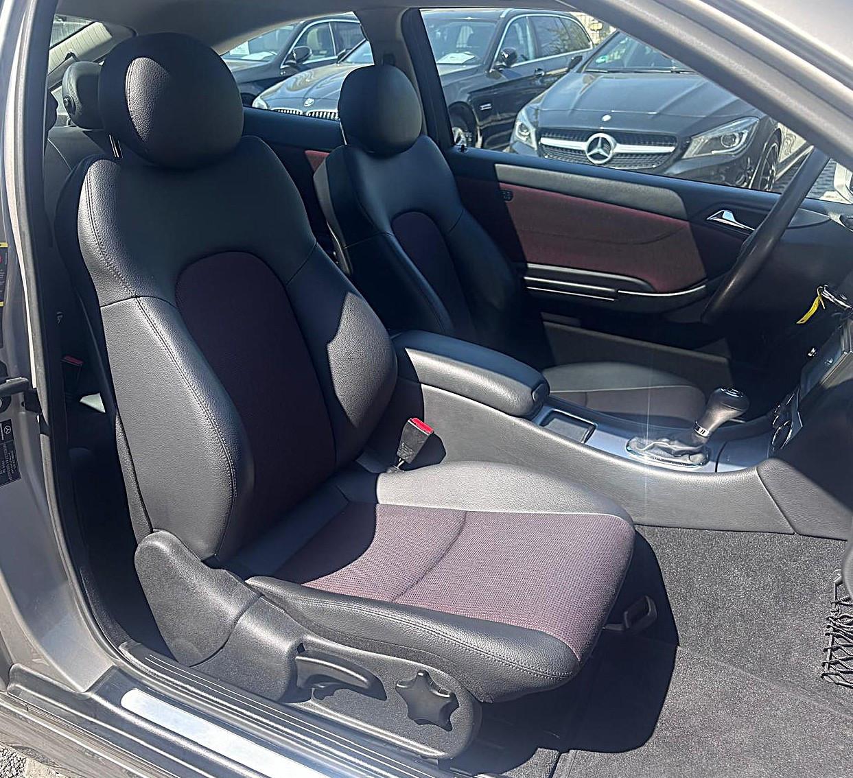 Mercedes-Benz CLC 200 Kompressor Pano Navi Bluetooth Autom.