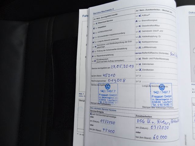 Fahrzeugabbildung Volkswagen Passat/Highline/2xR-Line/LED/Virtual/Kam/Leder/