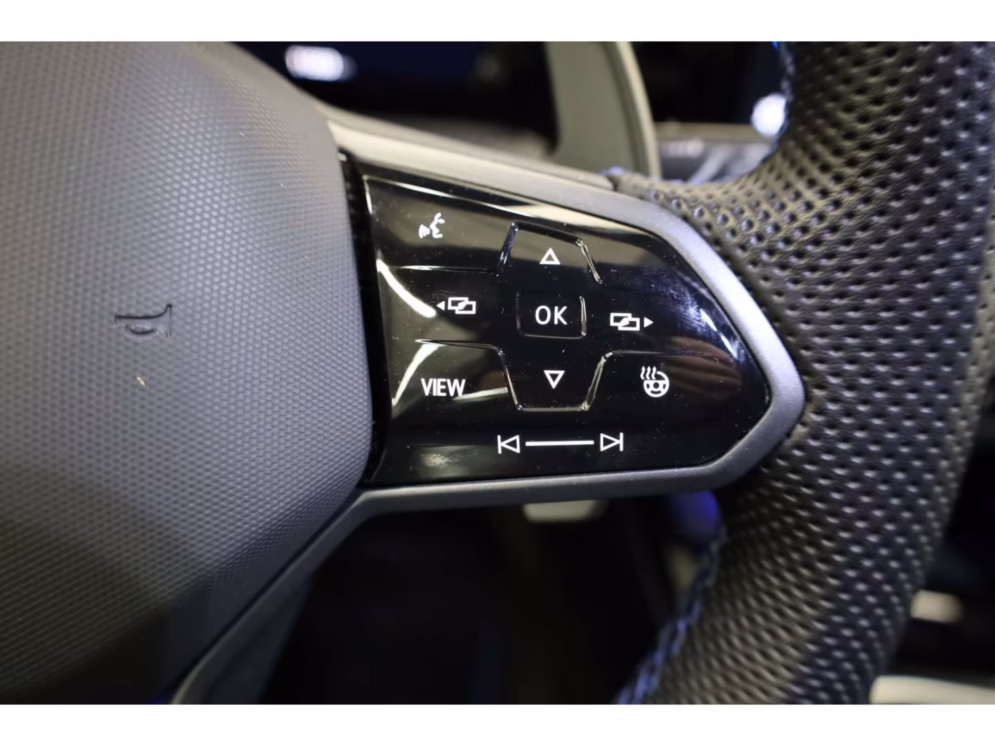 Volkswagen Golf R 2.0 TSI 4Mot. DSG LED/ACC/SH/Klima/DAB+, миниатюра 11