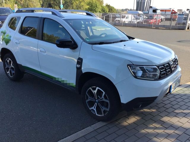 Dacia Duster II Celebration 4WD Allrad*GARANTIE