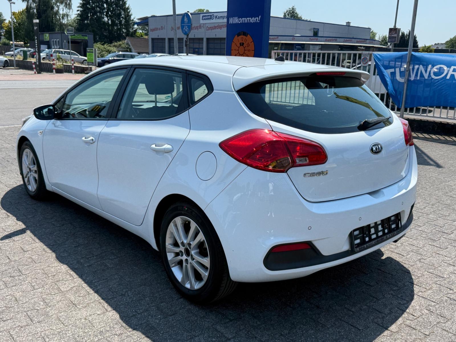 Kia cee'd / Ceed