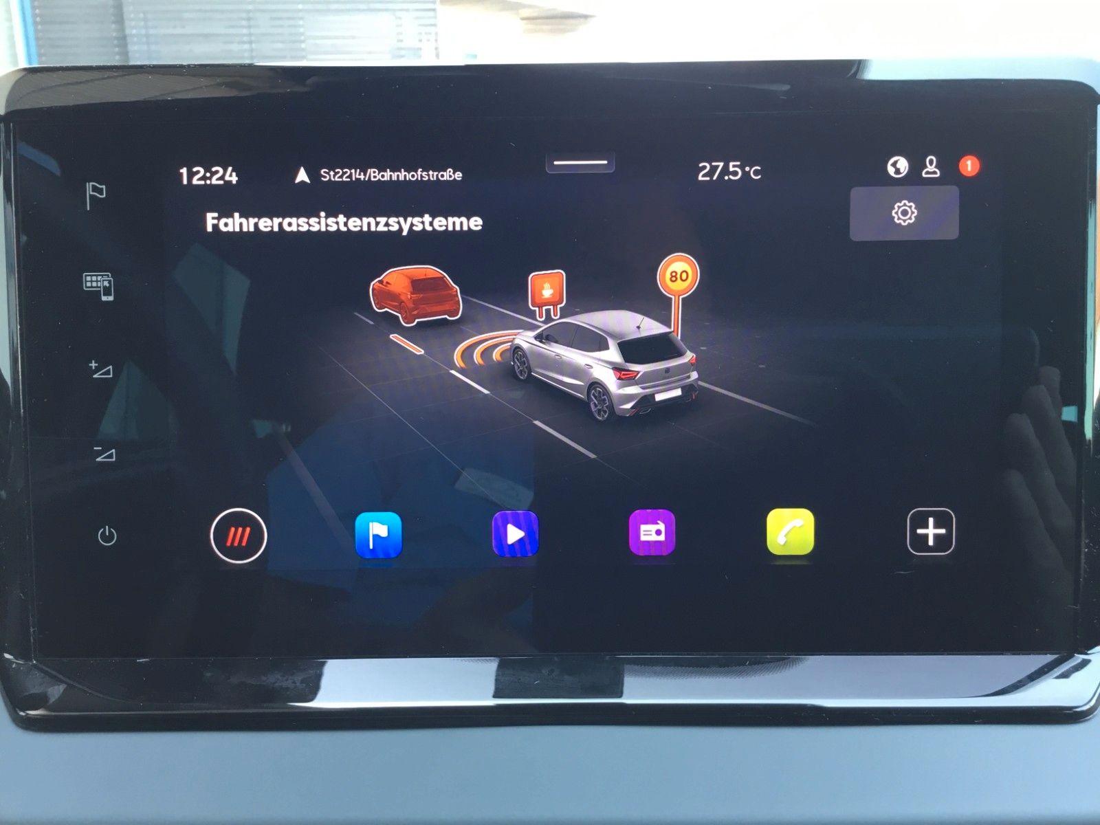 Fahrzeugabbildung SEAT Ibiza 1.0TSI Style DSG+ACC+16"+Navi+LED+FullLink