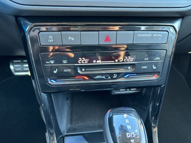 T-Cross MOVE 1.0 TSI DSG NAVI REAR VIEW ACC LED