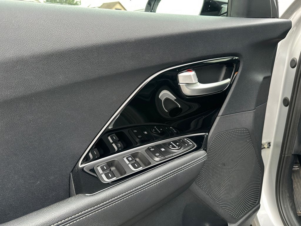 Fahrzeugabbildung Kia Niro 1.6 Plug-in Hybrid Vision