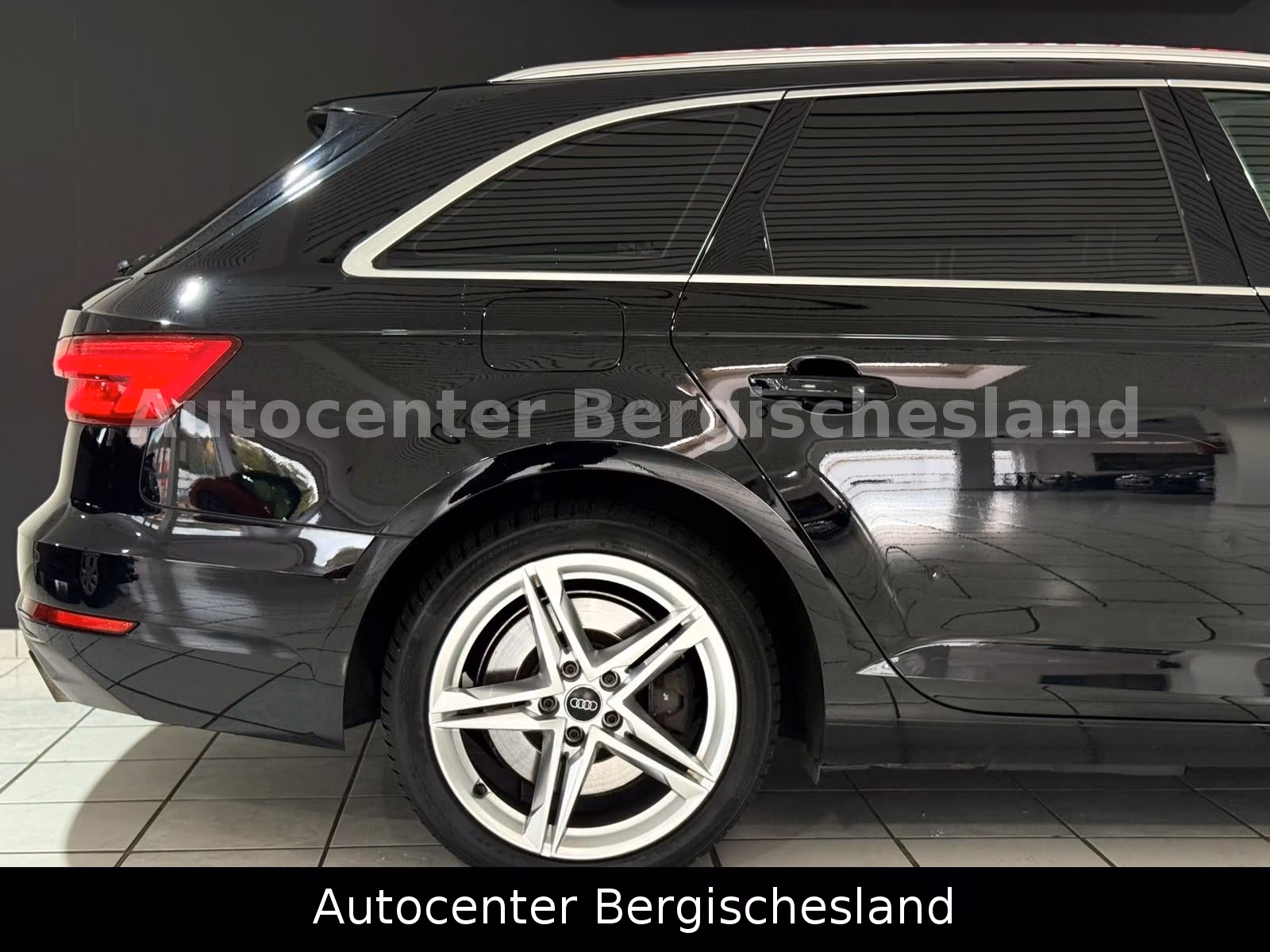 Audi A4 Avant quattro sport