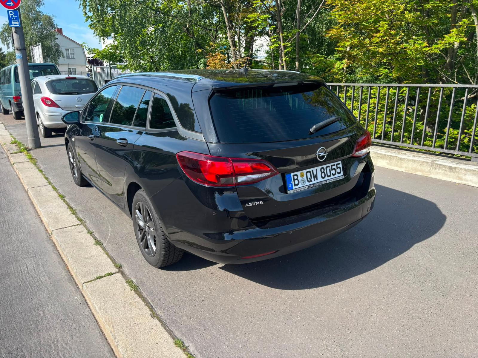 Opel Astra 1.4 Turbo Sports Tourer/LED/Kamera/Klima