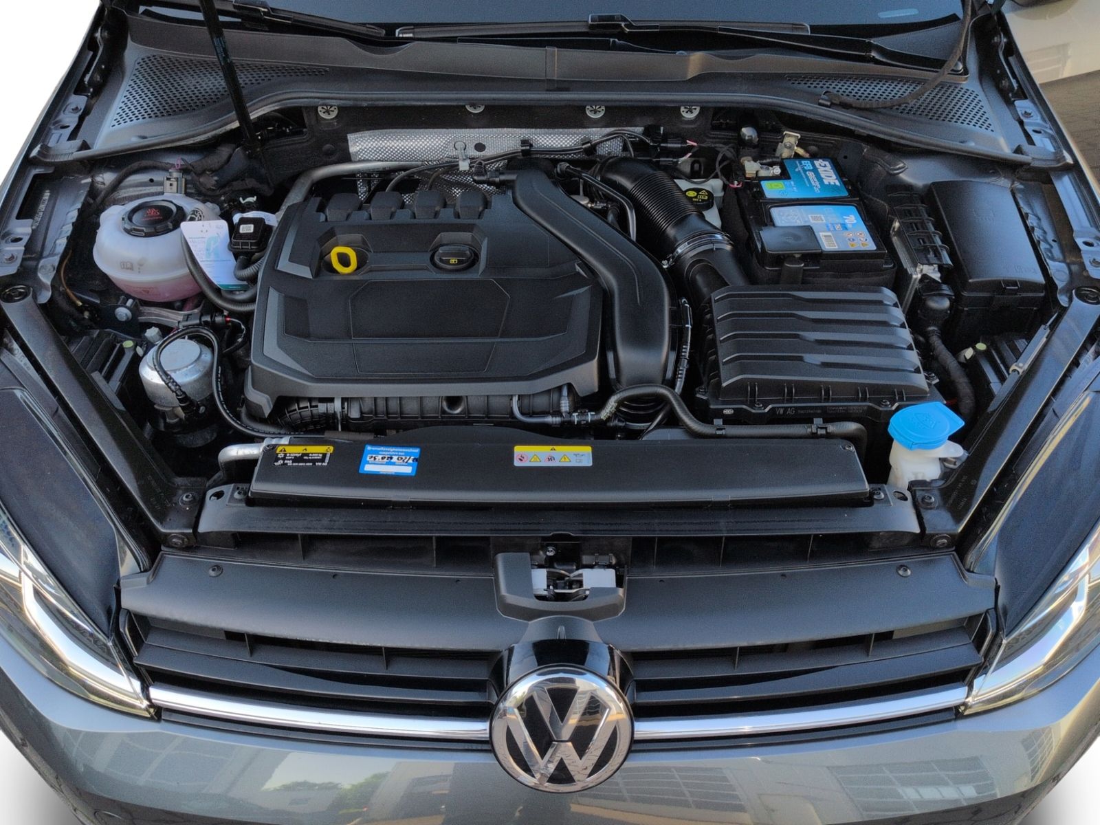 Golf VII Variant 1.5 TSI DSG Highline NAVI+AHK+