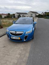 Opel Insignia Sports Tourer OPC 2.8 V6 Turbo 4x4 OPC - Opel Insignia: Allradantrieb, Turbo