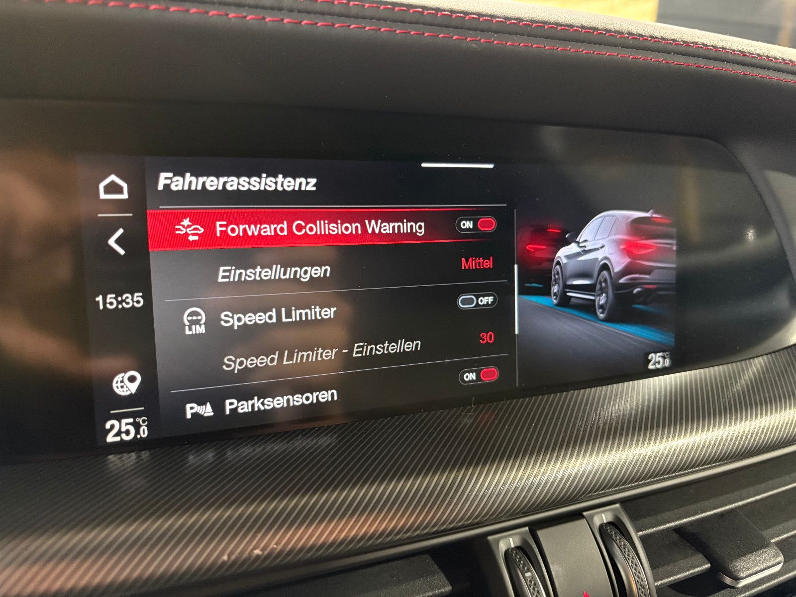 Fahrzeugabbildung Alfa Romeo Stelvio Competizione Q4/HARMAN/KARDON/KAMEERA
