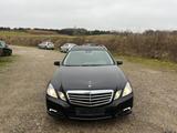 Mercedes-Benz E 350 E T-Modell E 350 CDI BlueEfficiency - Mercedes-Benz E-Klasse aus 2009: T Modell
