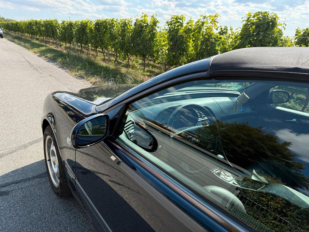 Mercedes-Benz CLK 200