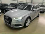 Audi A3 35 Sportback Basis LED/Navi/AHK/SHZ/PDC/ACC