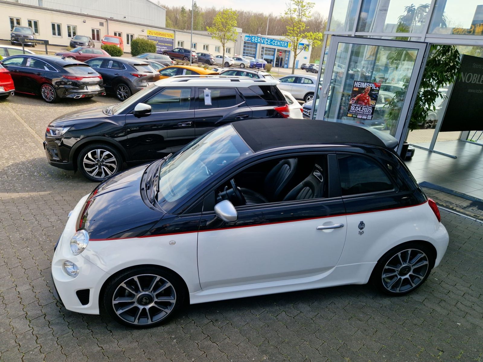 Fahrzeugabbildung Abarth 595C  Turismo XENON NAVI ALU