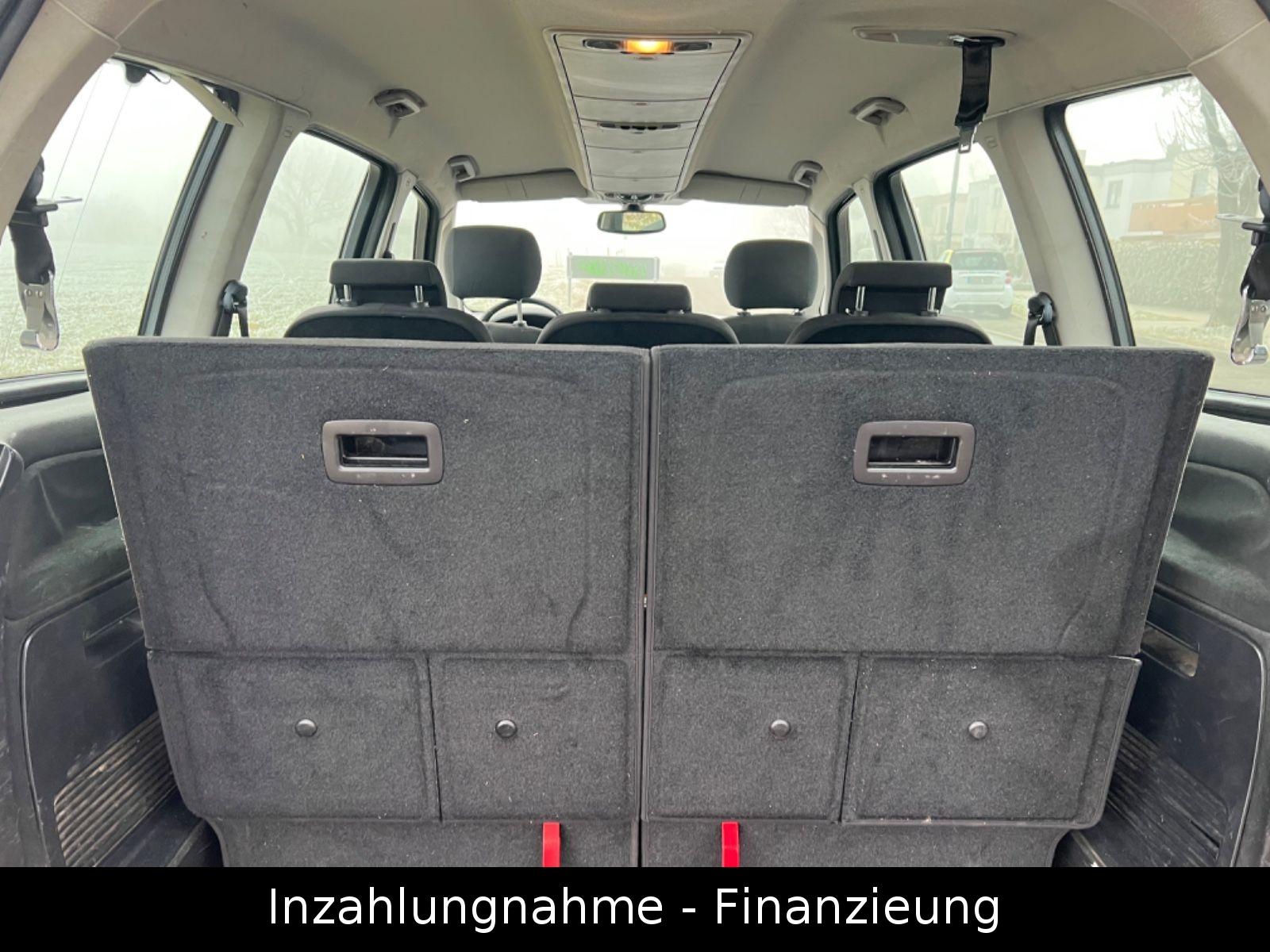 Ford Galaxy 2008 — photo 13