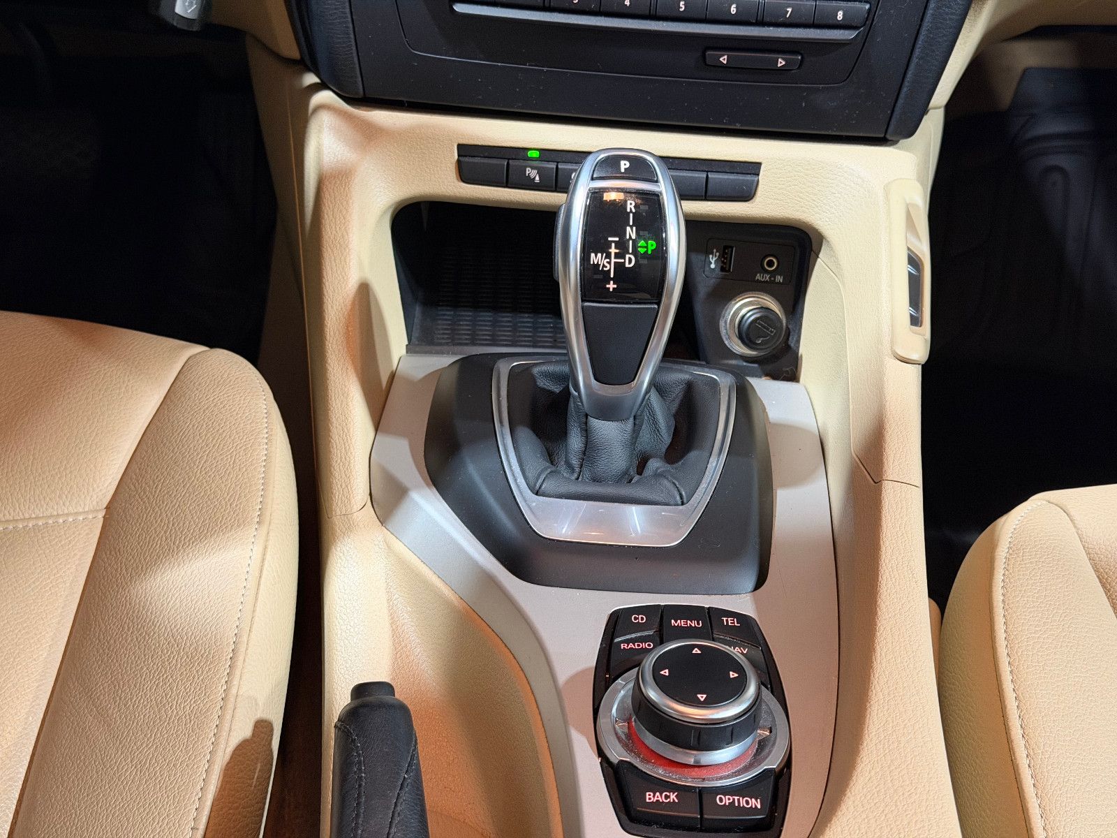 Fahrzeugabbildung BMW X1 20 i sDrive/NAVI/LEDER/XENON/KAMERA