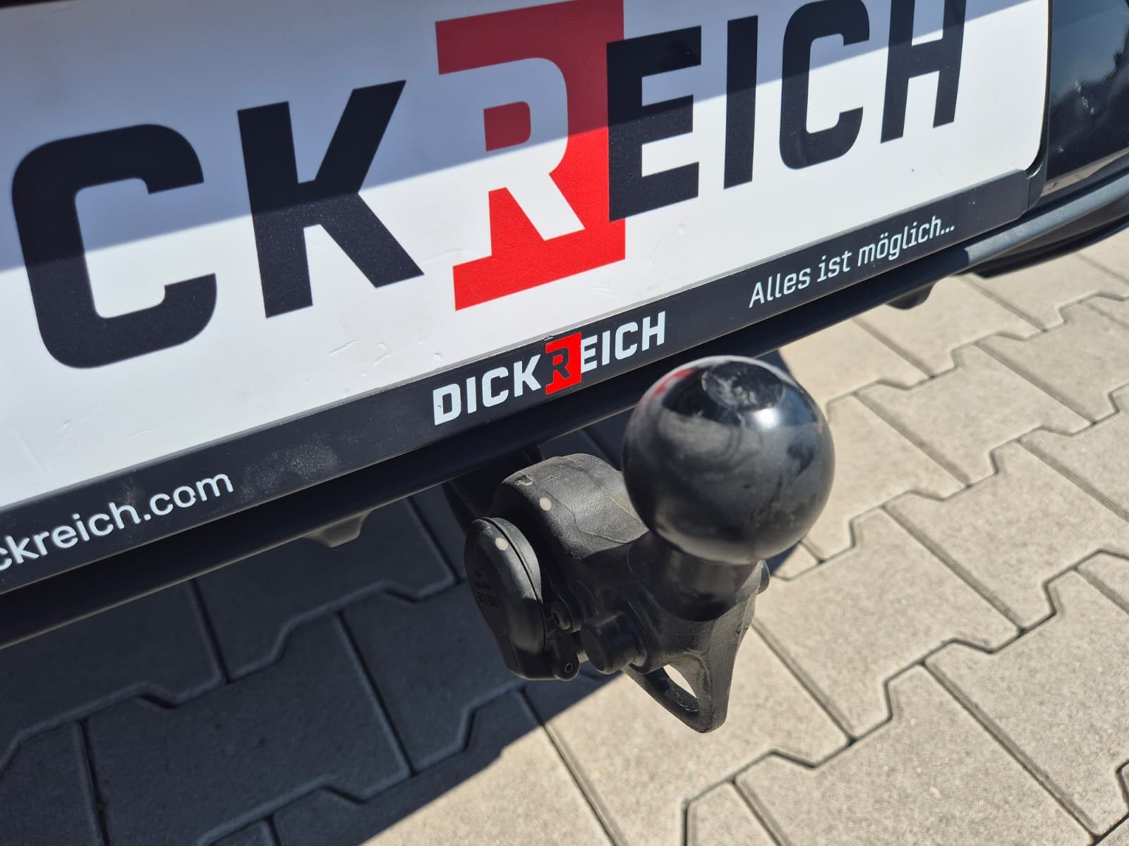 Fahrzeugabbildung CUPRA Leon 2.0 TDI DSG AHK*DYNAMICA*EDGE*LED*5JGARANT.