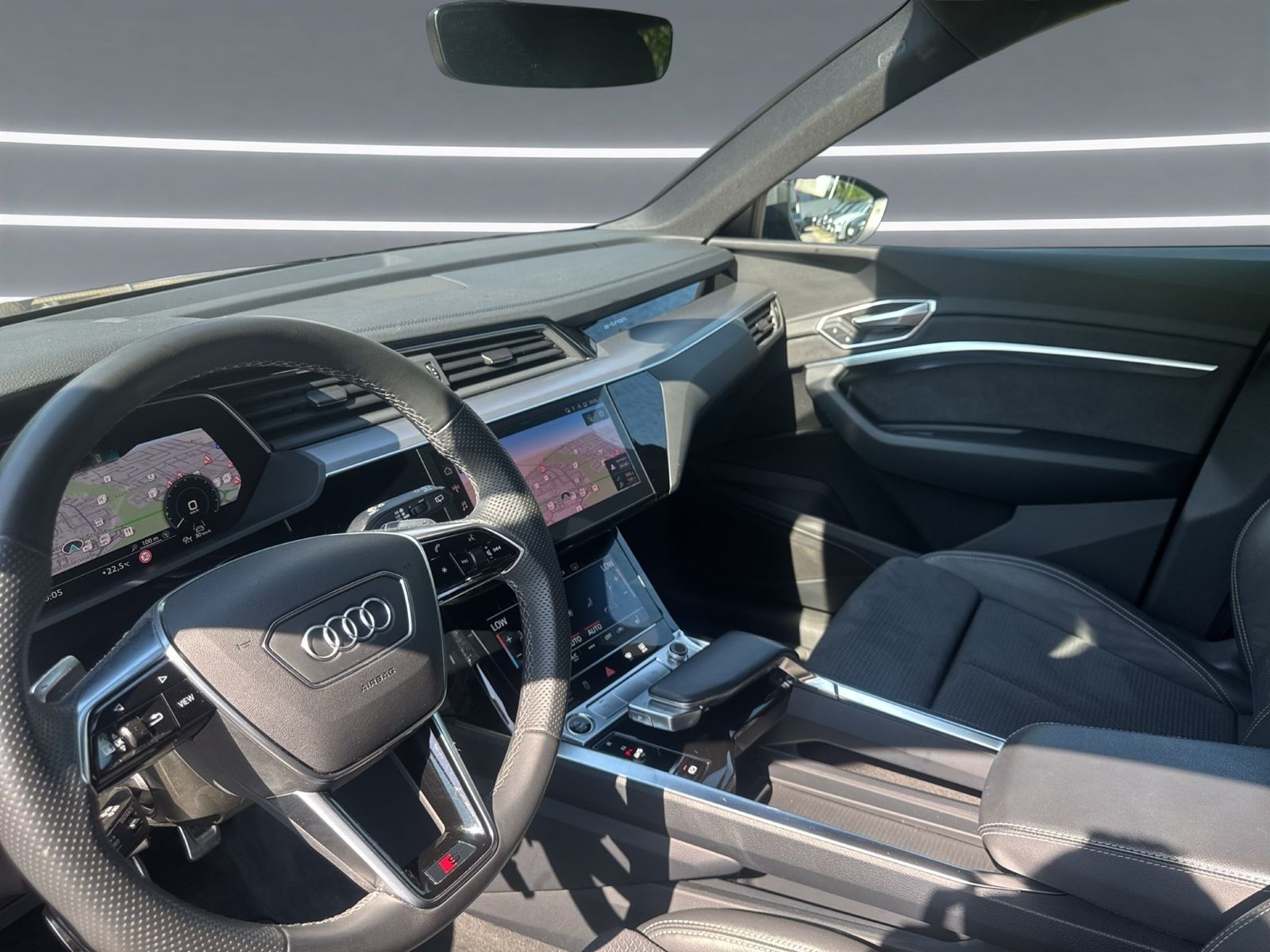 Audi Q8 e-tron - Bild 18