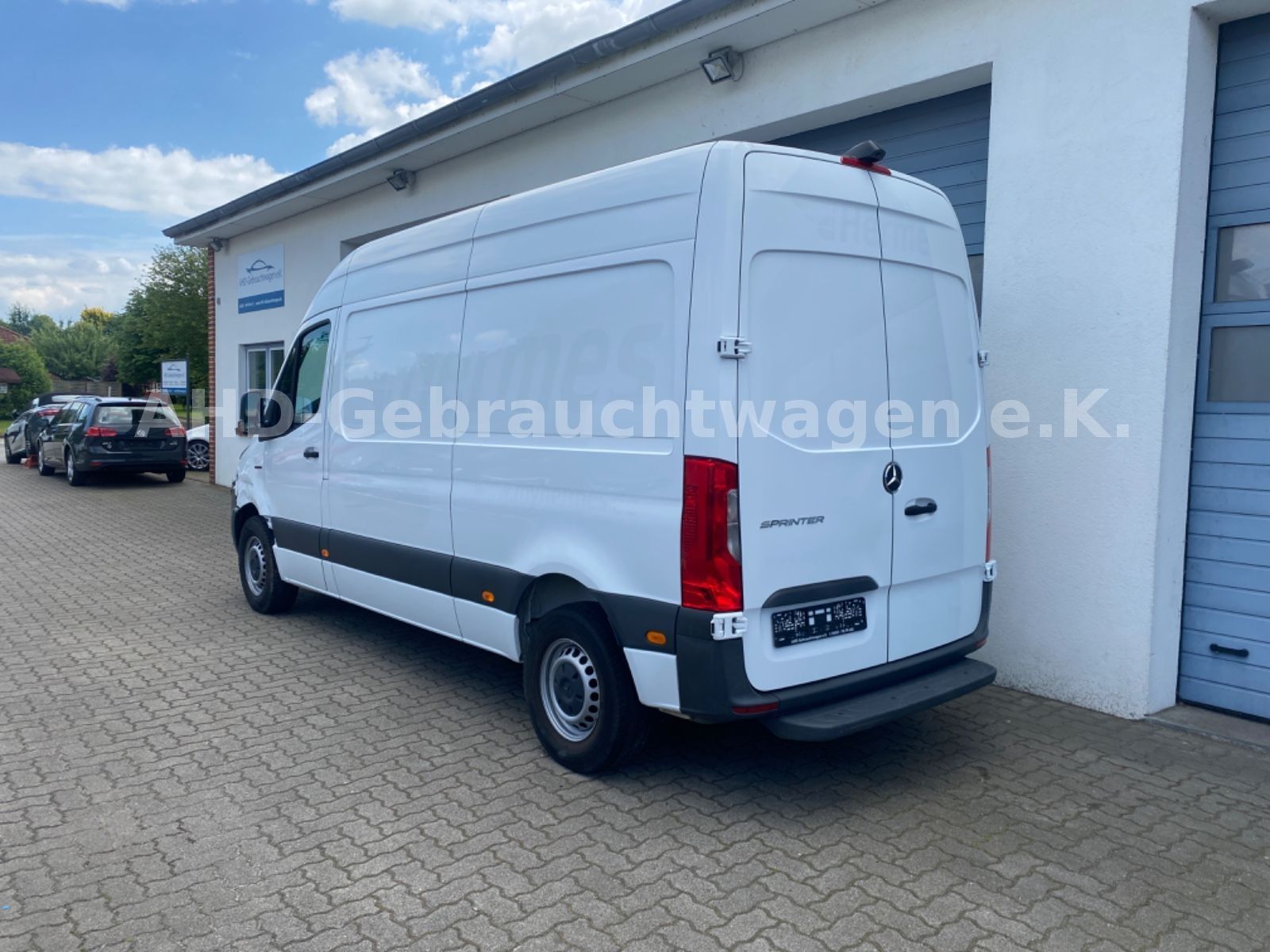 Fahrzeugabbildung Mercedes-Benz eSprinter III Kasten FWD eSprinter