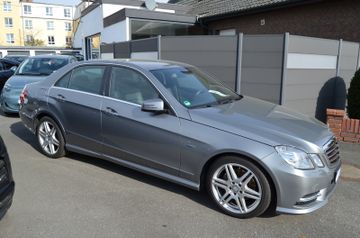 Mercedes E 200 - 3