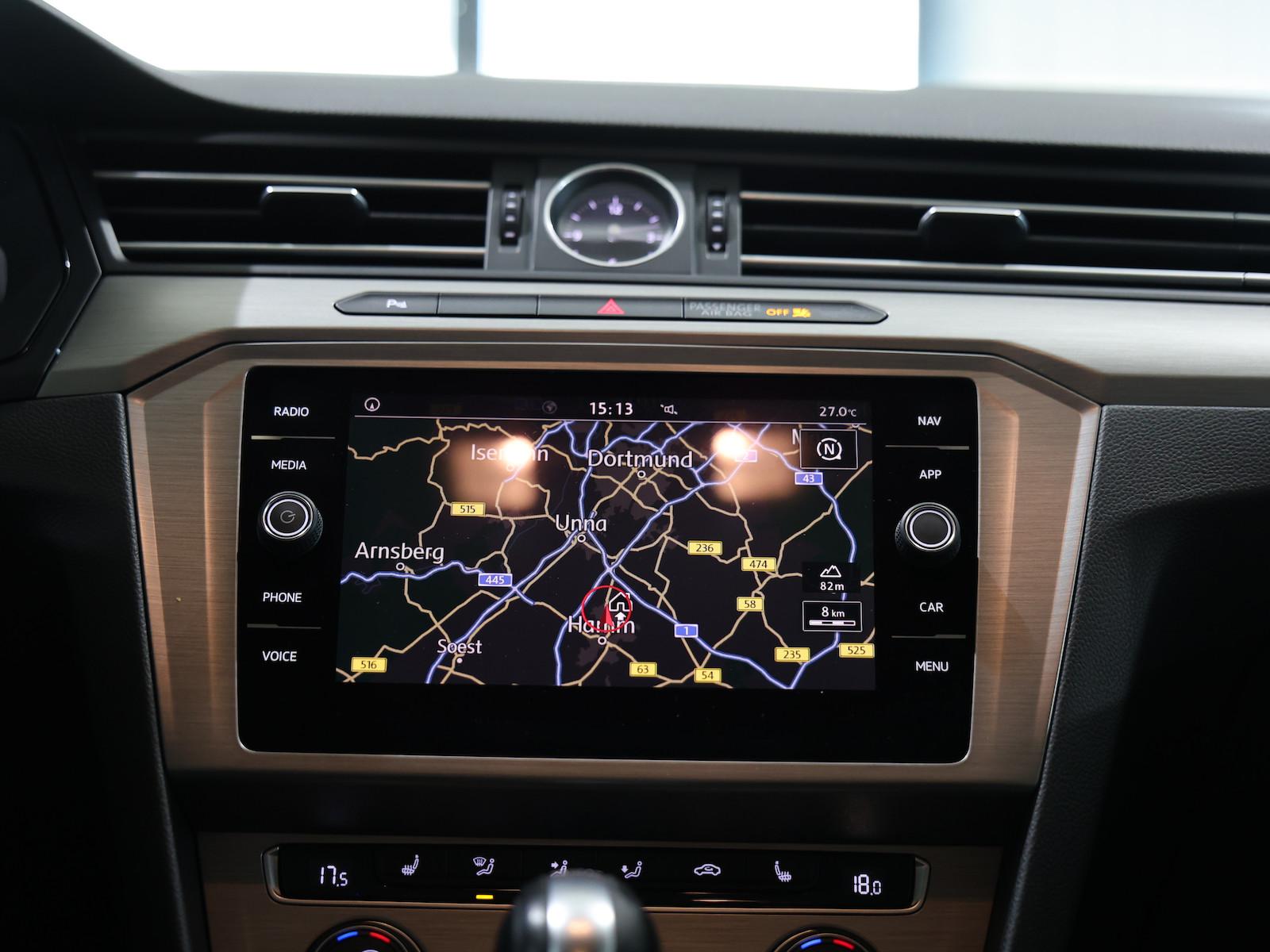 Volkswagen Passat Variant 2.0 TDI DSG BMT / NAVI-DM, ACC