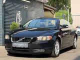 Volvo C70 2.4D Automatik D5 Momentum *LEDER*KLIMA*SHZ* - Volvo mit Diesel-Antrieb: Cabrio