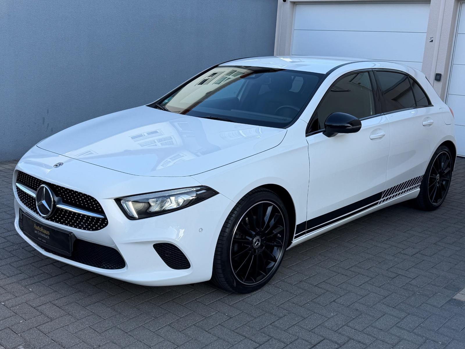 Mercedes-Benz A 200°AMG 19"°64Tkm°Night-Paket°MBUX°Navi°LED°