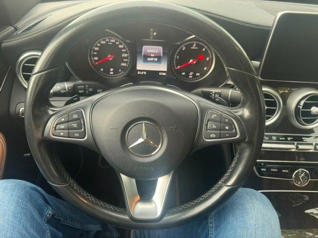 Fahrzeugabbildung Mercedes-Benz C 250  DESIGNO BlueTec / d 4Matic PANO LED LEDER