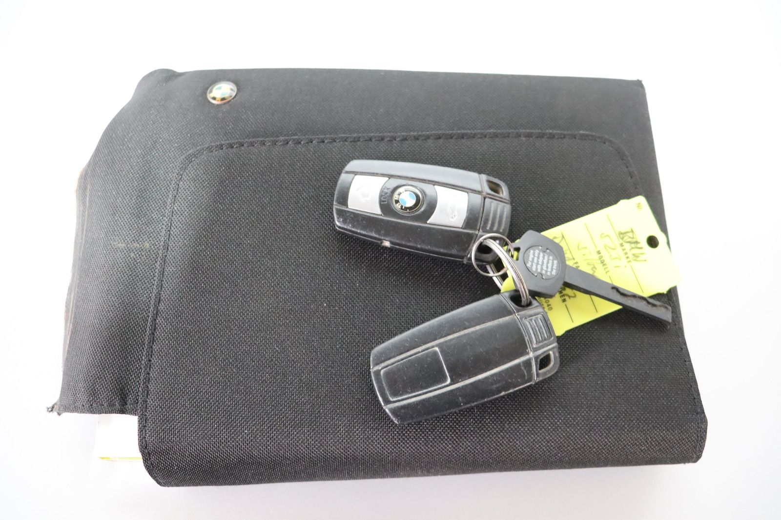 Fahrzeugabbildung BMW 523 i * Sitzhzg. * Klimaautomatik * PDC