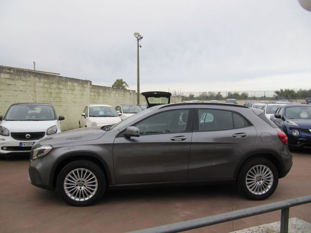 Mercedes-Benz Mercedes-benz GLA 200 d Automatic Premium