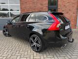 Volvo V60 2.0D4 MOMENTUM - gebrauchte Volvo V60 aus dem Jahr 2014