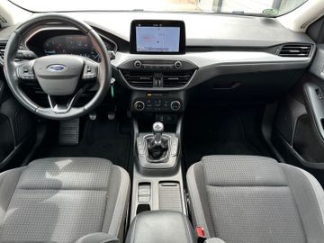 Ford Focus - 10